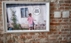 Exh1-DanielaGroza.jpg